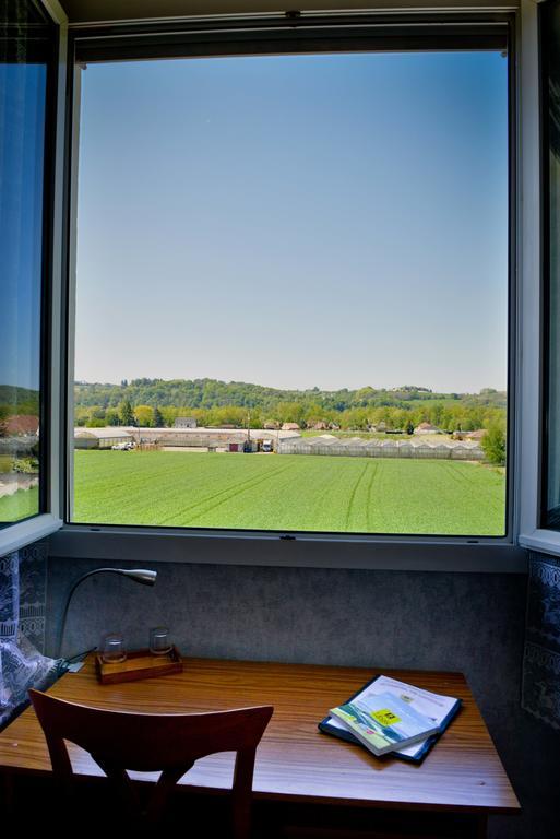 Le Castel De Larralde Hotell Assat Eksteriør bilde